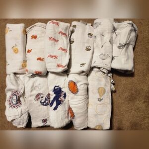 11 baby swaddling blankets ADEN + ANAIS, MARGAUX + MAY, THE HONEST CO.